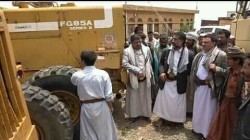 محافظ المحويت يتفقد أعمال تنفيذ الطرق الفرعية بمديرية الرجم