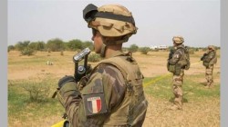 إصابة 6 جنود فرنسيين و4 مدنيين فى هجوم بوسط مالى
