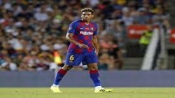 نادي برشلونة الإسباني يعلن رحيل مدافعه توديبو رسمياً