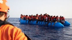 الهلال الاحمر التونسي : مصرع نحو 43 مهاجراً غرقاً في البحر المتوسط