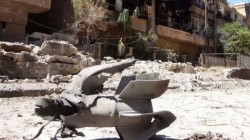 إرهابيو (النصرة) يعتدون بالقذائف الصاروخية على قرية ناعور شطحة بريف حماة