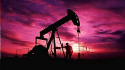 أسعار النفط تعاود انخفاضها وبشكل حاد