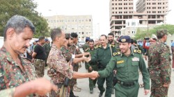 نائب وزير الداخلية والمفتش العام يتفقدان أحوال منتسبي الوحدات الأمنية بالحديدة