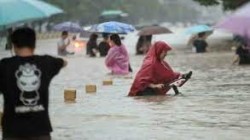 ارتفاع عدد ضحايا الأمطار الغزيرة في الصين إلى 33 شخصاً