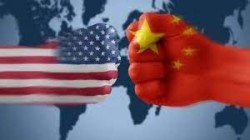 الصين تفرض عقوبات مضادة على أفراد أمريكيين بينهم وزير سابق