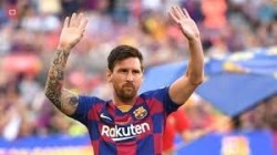 أول فريق يتواصل مع ميسي بعد إعلان رحيله عن برشلونة