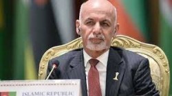 طاجيكستان تنفي هبوط طائرة الرئيس الأفغاني على أراضيها وسط تضارب الأنباء عن مكان تواجده