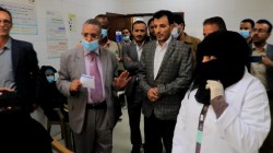 وزير الصحة يطلع على العمل بمخيم العيون بمستشفى 22 مايو