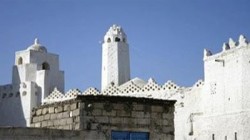 تشييع  جثمان الشهيد عبد الرحمن العيساوي في باجل بالحديدة