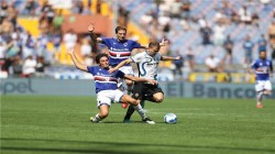 فريق انتر ميلان يتعادل مع سامبدوريا في الدوري الإيطالي لكرة القدم