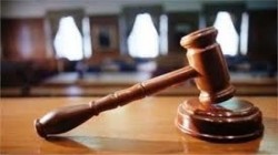 محكمة الأموال تستوفي تلاوة ومواجهة المتهمين بقائمة أدلة الإثبات في قضية قصر السلطانة