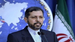 زاده: إيران ترفض أي تدخل في برنامجها النووي السلمي