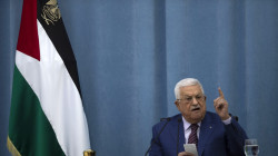 استطلاع: 80% من الفلسطينيين يرغبون في تنحي عباس عن السلطة