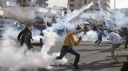 اصابة خمسة فلسطينيين في مواجهات مع قوات الاحتلال جنوب نابلس