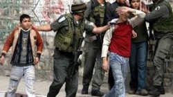 مستوطنون يقتحمون الأقصى والاحتلال يعتقل 18 فلسطينياً من الضفة الغربية