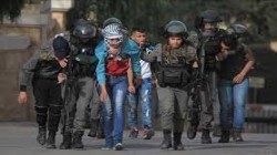 الاحتلال الإسرائيلي يشن حملة اعتقالات ومداهمات واسعة بمناطق عديده في فلسطين