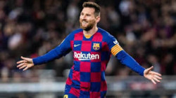 ميسي: أرغب بالعودة إلى برشلونة ومساعدته