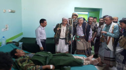 محافظا شبوة والمهرة يطلعان على احتياجات مستشفى بيحان