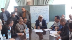 مناقشة آلية تنفيذ إعفاء مكلفي المنشآت الصغيرة والأصغر بأب