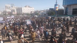مسيرة جماهيرية حاشدة في تعز للتنديد بالتصعيد الأمريكي