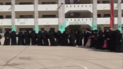 وقفة نسائية بمديرية الظهار في إب ضد التصعيد الأمريكي