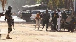 مقتل 31 شخص في هجوم لمسلحين على حافلة في جمهورية مالي