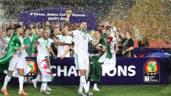مدرب منتخب الجزائر 