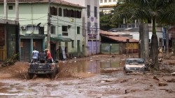 السلطات البرازيلية تجلي آلاف الأشخاص بسبب الفيضانات شمال البلاد