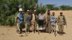 محافظ مأرب يطلع على أعمال فرق نزع الألغام في الجوبة