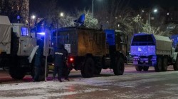مقتل 18 من الشرطة الكازاخية باشتباكات مع مسلحين في المآتا