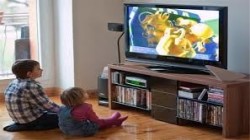 في ظل ساعات البث المتواصلة كيف يؤثر التلفزيون على سلوكيات الأطفال؟
