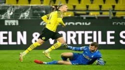 الدوري الألماني: دورتموند يضيق الخناق على بايرن ميونيخ بفوزه على فرايبورغ 5-1