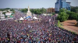 الآلاف في مالي يتظاهرون ضد عقوبات 