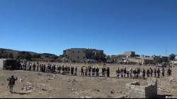 وقفة لأبناء مكيراس في البيضاء للتنديد بجرائم وتصعيد العدوان