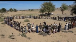 وقفة لأبناء مسورة في البيضاء للتنديد بجرائم وتصعيد العدوان