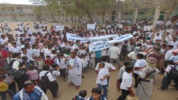 وقفات بالحديدة منددة باستمرار جرائم وتصعيد العدوان الأمريكي