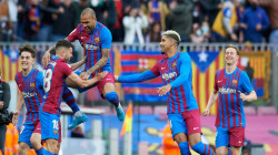 الدوري الإسباني: فوز برشلونة على أتلتيكو مدريد 4-2 وريال مدريد على غرناطة بهدف وحيد