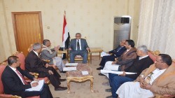 رئيس الوزراء يشيد بجهود وزارة النقل والجهات ذات العلاقة لحماية حرم مطار صنعاء الجديد