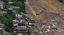 ارتفاع حصيلة ضحايا الفيضانات في البرازيل إلى 136
