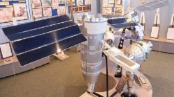 روسيا تطور أقماراً صناعية جديدة لمراقبة طقس الأرض