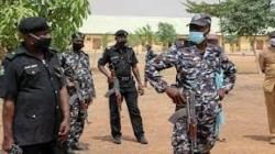 مقتل 80 شخصا على الأقل في انفجار بمصفاة للنفط جنوب نيجيريا