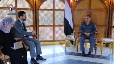 Le président Al-Mashat rencontre le directeur régional du CICR