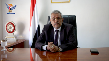 وزير التعليم العالي يهنئ قائد الثورة والرئيس المشاط بعيد الأضحى