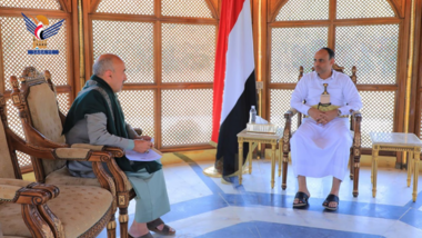 President Al-Mashat meets  head of Anti-Cancer Fund