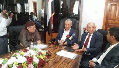 الجنيد يدشن العمل بوحدتي التنفيذ والتنسيق للرؤية الوطنية بوزارة الإدارة المحلية