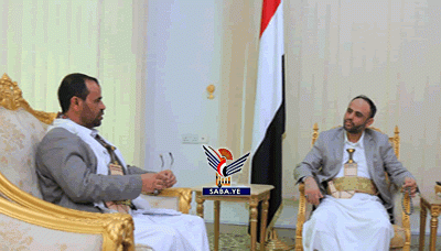 الرئيس المشاط يناقش مع محافظ صعدة مستوى الأداء الخدمي بالمحافظة