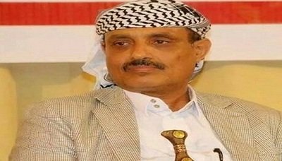 عضو السياسي الأعلى السامعي يلتقي عدد من وكلاء ومشائخ البيضاء