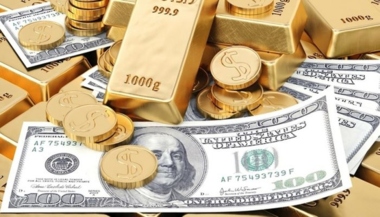 Los precios del oro caen a medida que sube el dólar