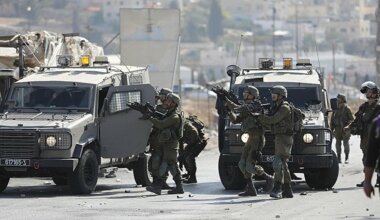 Un palestino resultó herido por fuego enemigo israelí durante un ataque a Beit Fajjar, y el padre y los hermanos de un prisionero liberado de Burqin fueron arrestados.