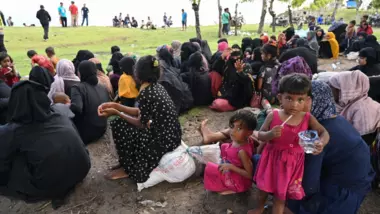 وصول نحو 200 من الروهينغا بحراً إلى إندونيسيا
